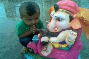 GaneshAndLittleBuddha_zps47e5b4f3